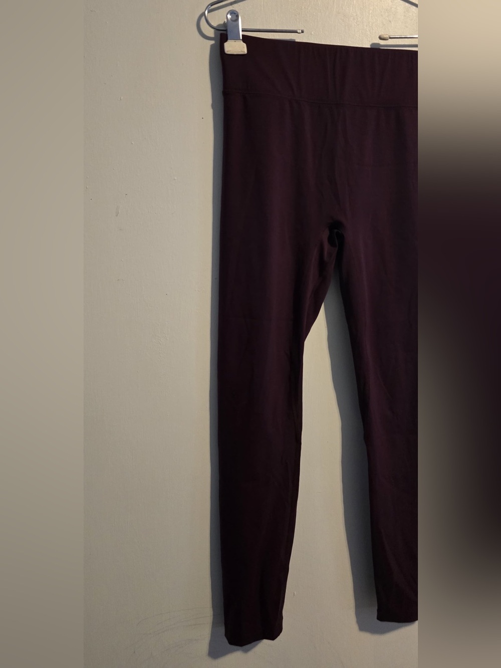 ALL ACCESS Burgundy High-Waist Leggings - Picture 6 of 16